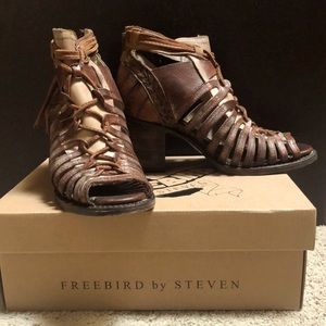 FreeBird Wazee sandal